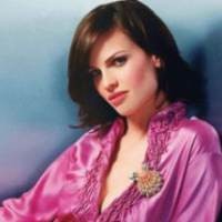 Hillary Swank Batal Cerai 